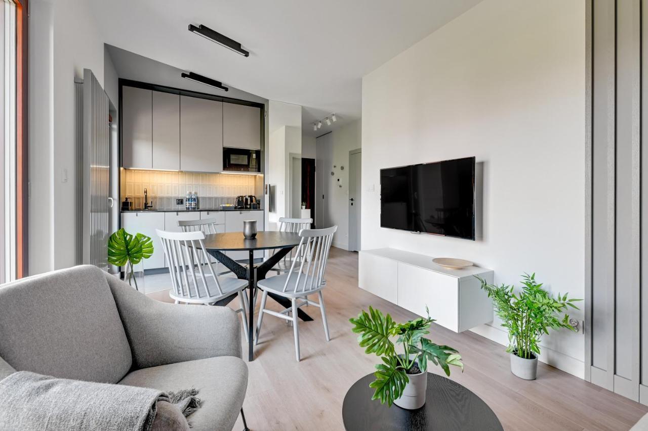 Aura III Apartments & Free Parking By Downtown Apartments Gdansk Dış mekan fotoğraf
