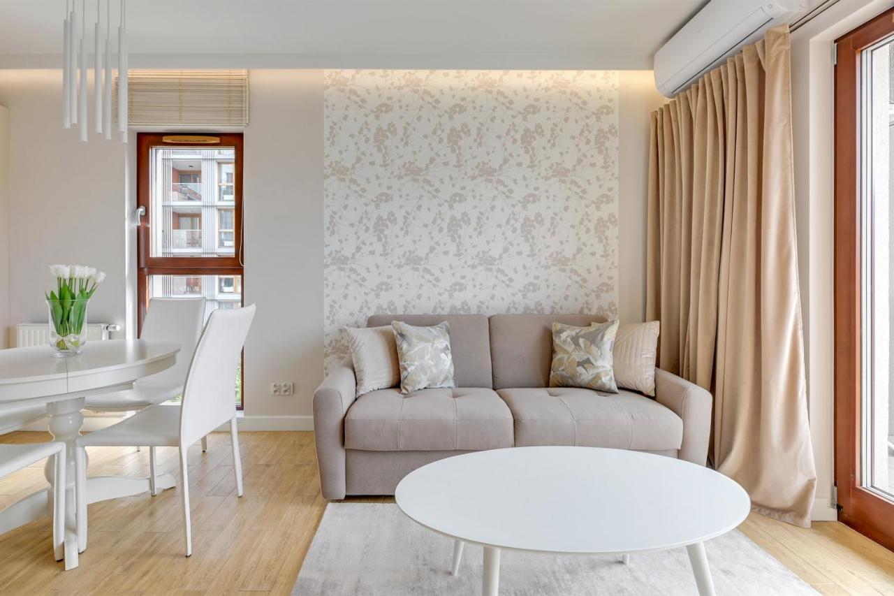 Aura III Apartments & Free Parking By Downtown Apartments Gdansk Dış mekan fotoğraf